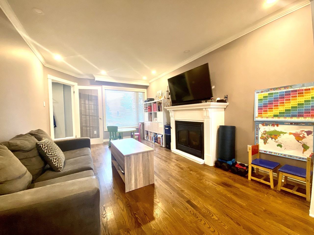 53 Springwater Dr - Photo 2 of 12