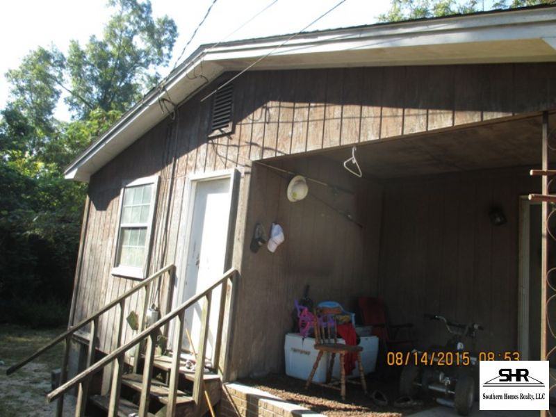 7140 N Century Blvd - Photo 2 of 5