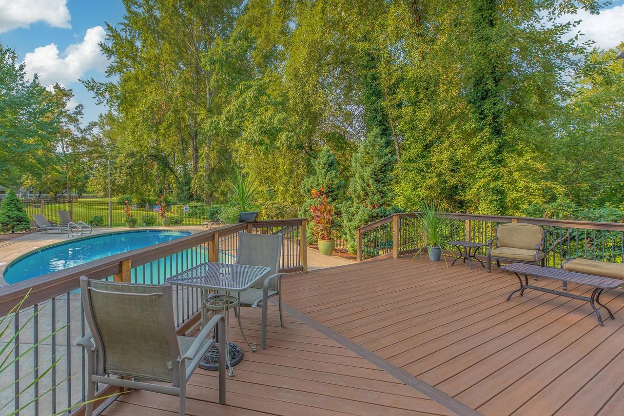 Pinewood Village Apartments - Photo 6 of 39