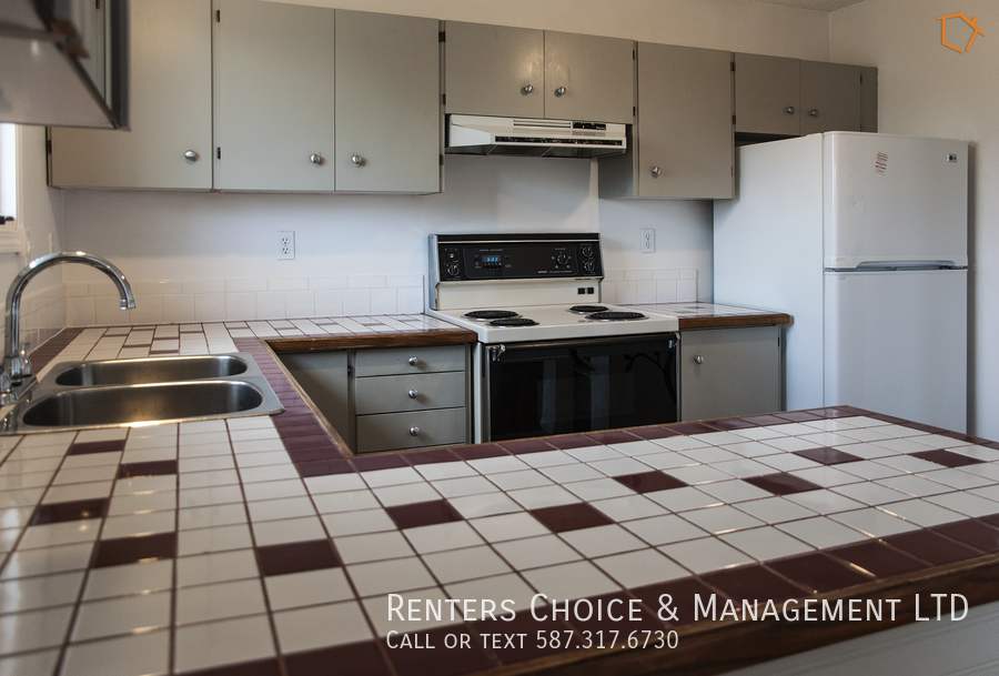 134 Ryerson Rd W - Photo 3 of 15