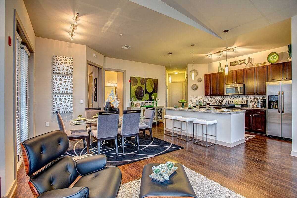 2 Music Circle South 605 - Photo 3 of 20