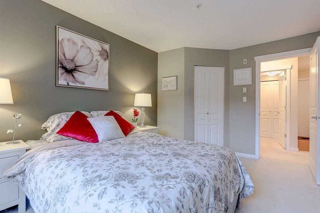 2958 Silver Springs Boulevard ##305 - Photo 5 of 22