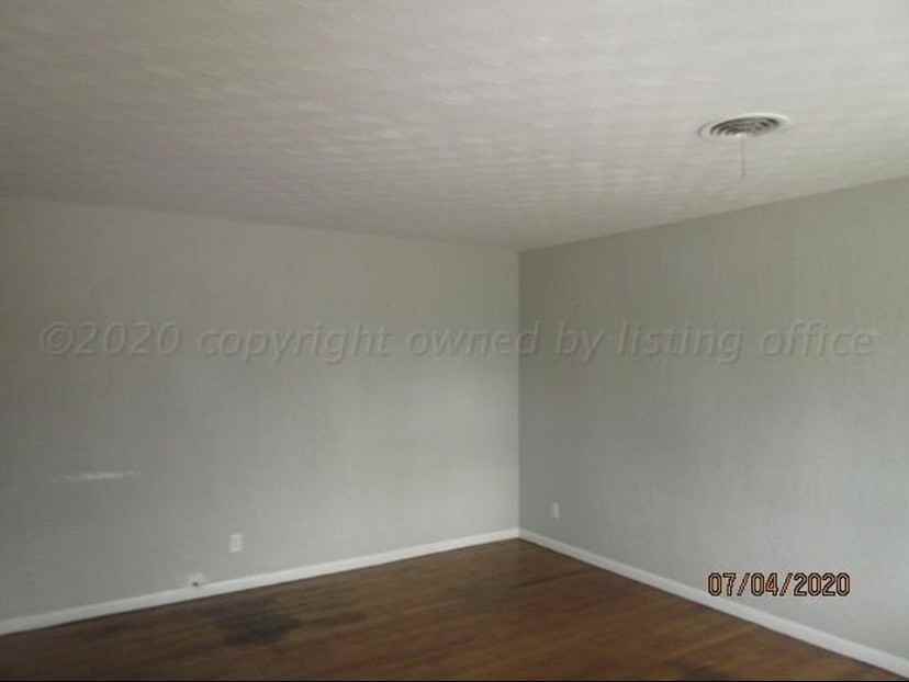 2225 N Christy St - Photo 2 of 10