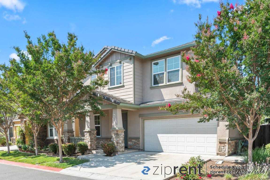 542 Cottage Park Dr - Photo 2 of 20