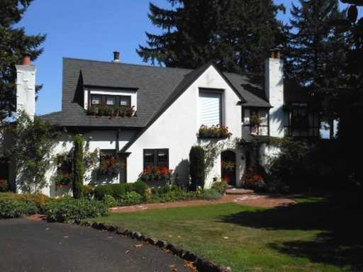 400 SW Edgecliff Rd - Photo 2 of 12