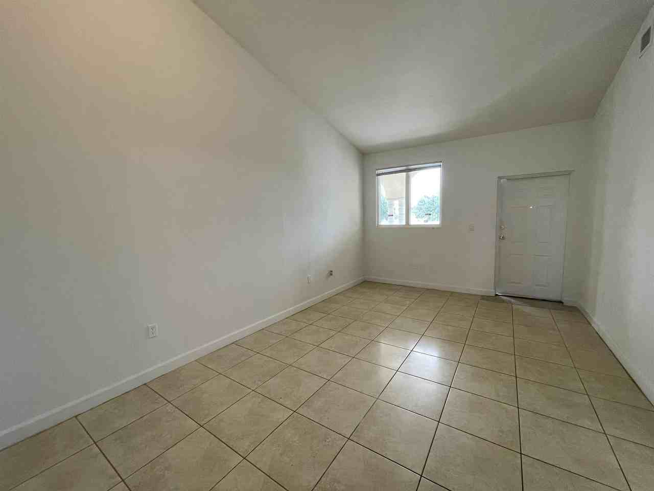 Shoma 2551 Southeast 16th Terrace - 1 #307 - Photo 7 of 15