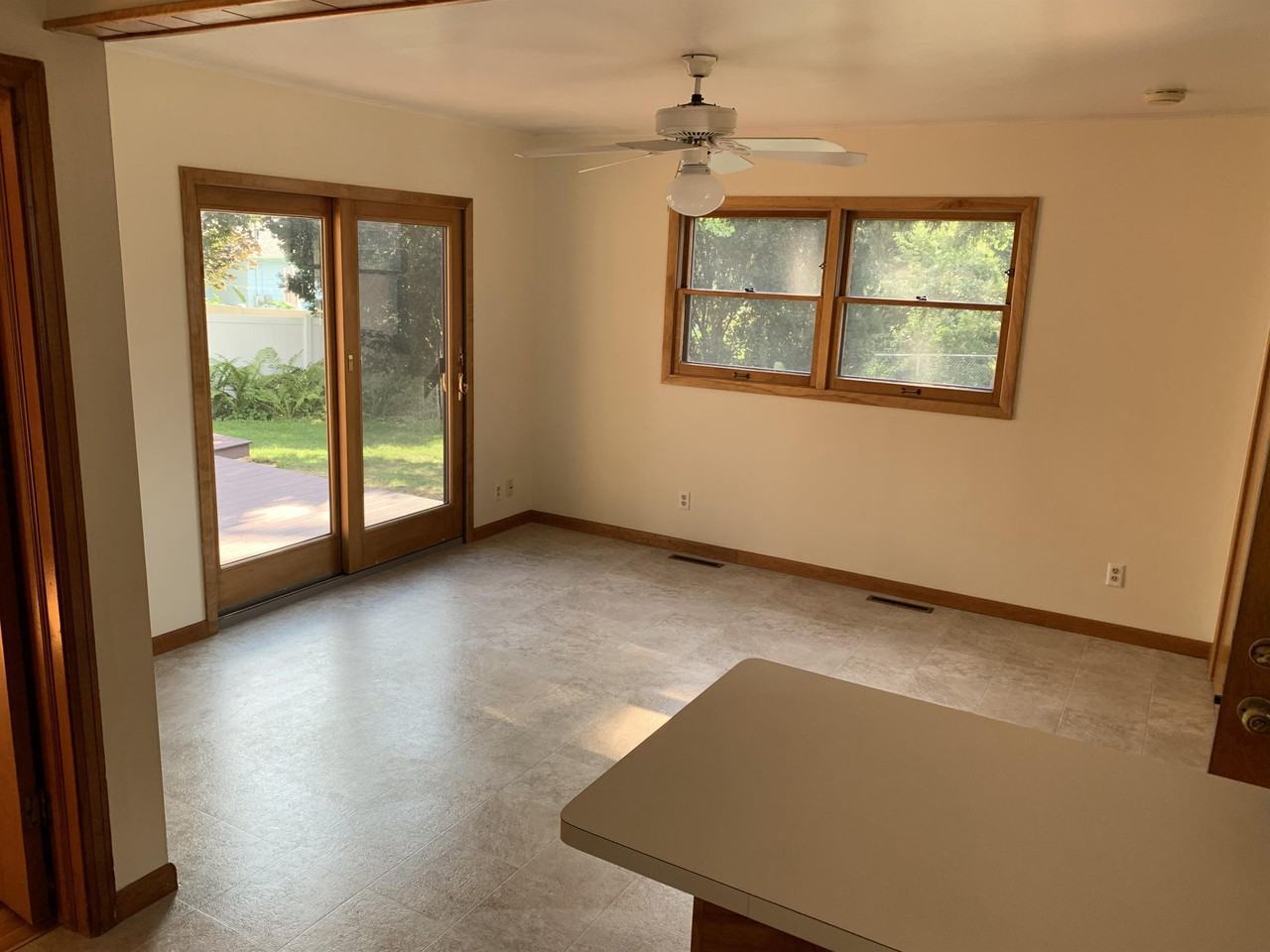 418 S Owen Dr #1 - Photo 6 of 25