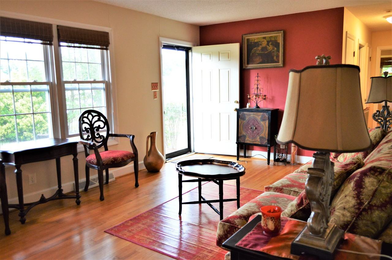 1920 Hillandale Rd - Photo 2 of 15