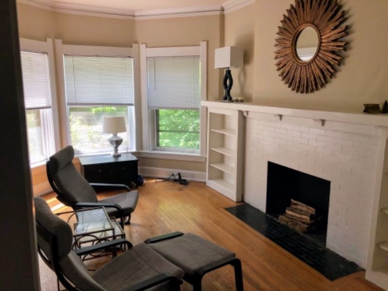 5301 N Lakewood Ave - Photo 3 of 12