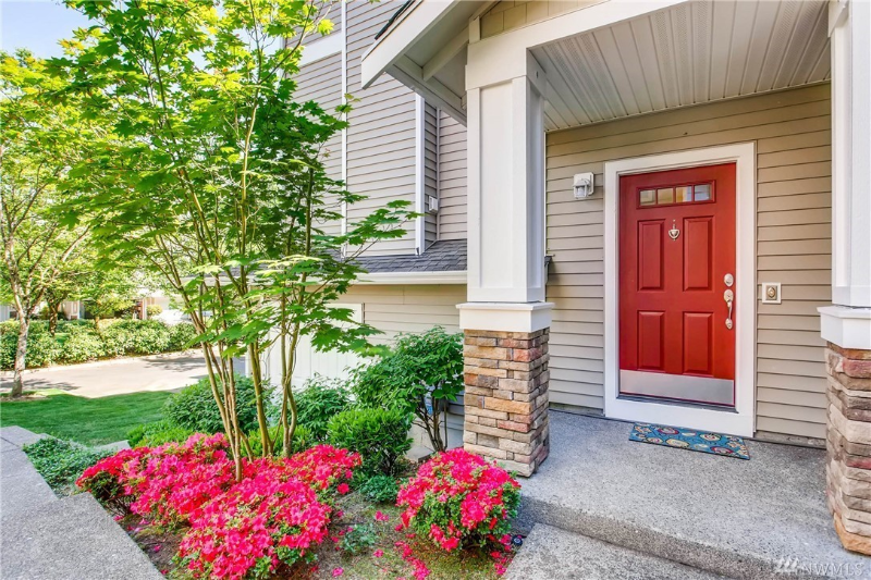 22019 39th Pl S - Photo 3 of 27