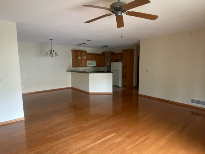 3305 55th Ct - Photo 3 of 20