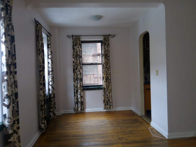 15818 Riverside Dr W #3N50 - Photo 2 of 11