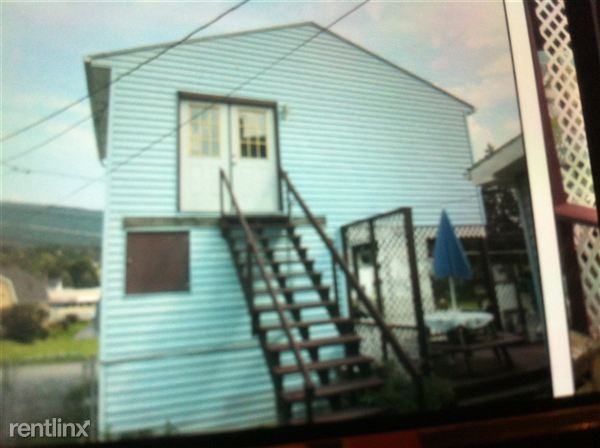 711 Hudson Ave - Photo 3 of 7