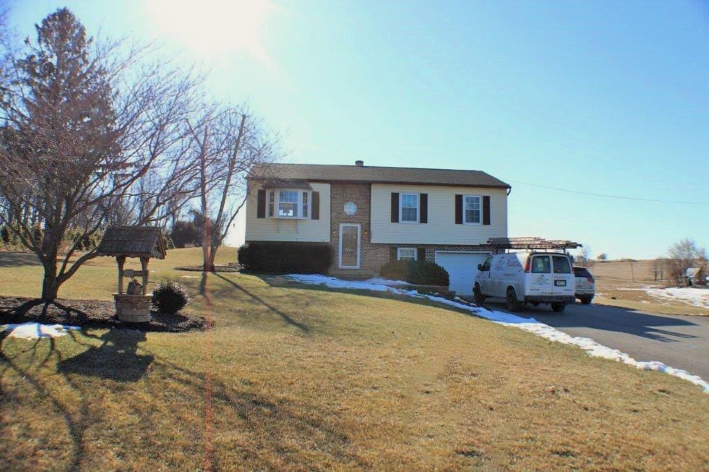 1630 Glen Run Rd - Photo 2 of 18