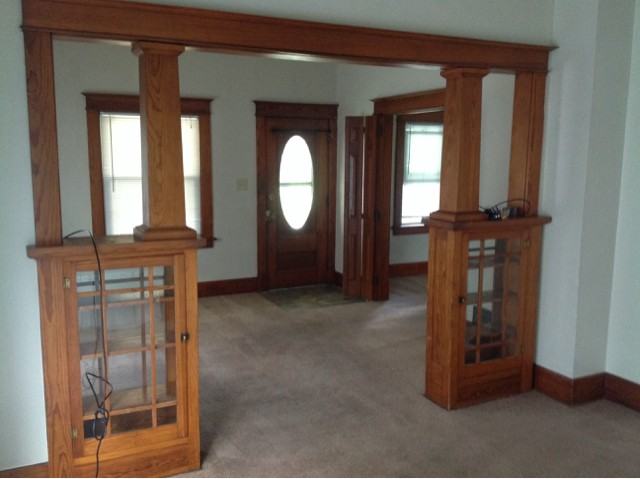 1018 Claremont St - Photo 2 of 15