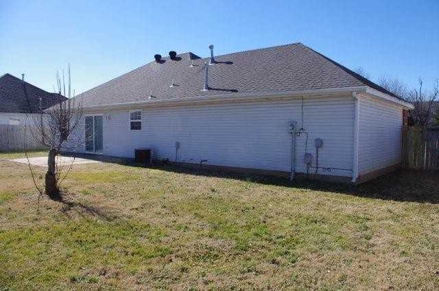 513 Crystal St - Photo 2 of 22