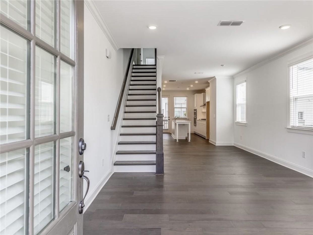 2507 Figaro Dr - Photo 3 of 10