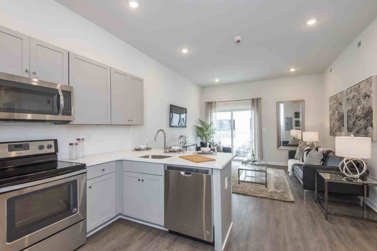 1002 N 2nd Street - Photo 5 of 17