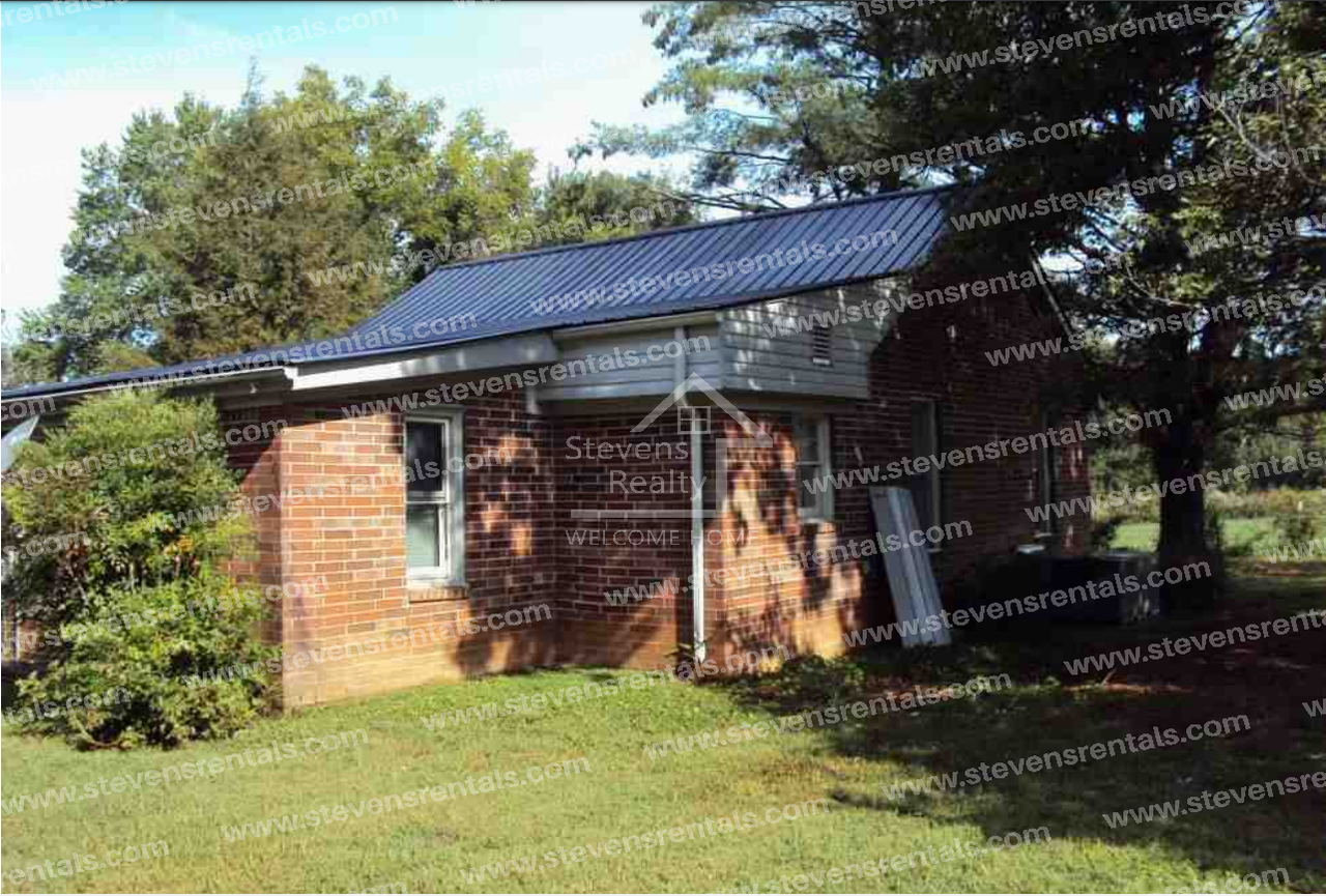 108 Ocoee Dr - Photo 2 of 2