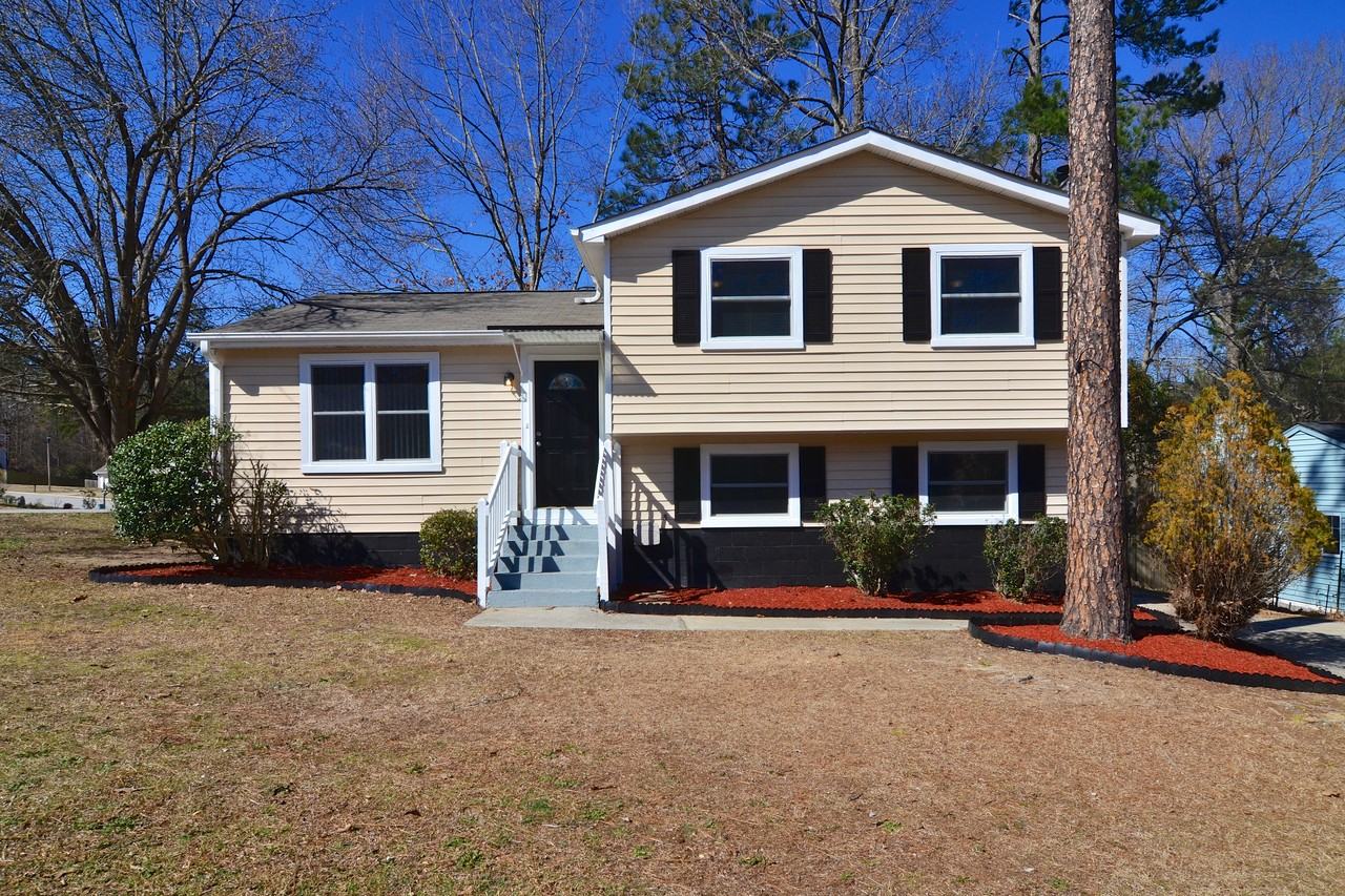 42 Thistle Ct - Photo 2 of 32