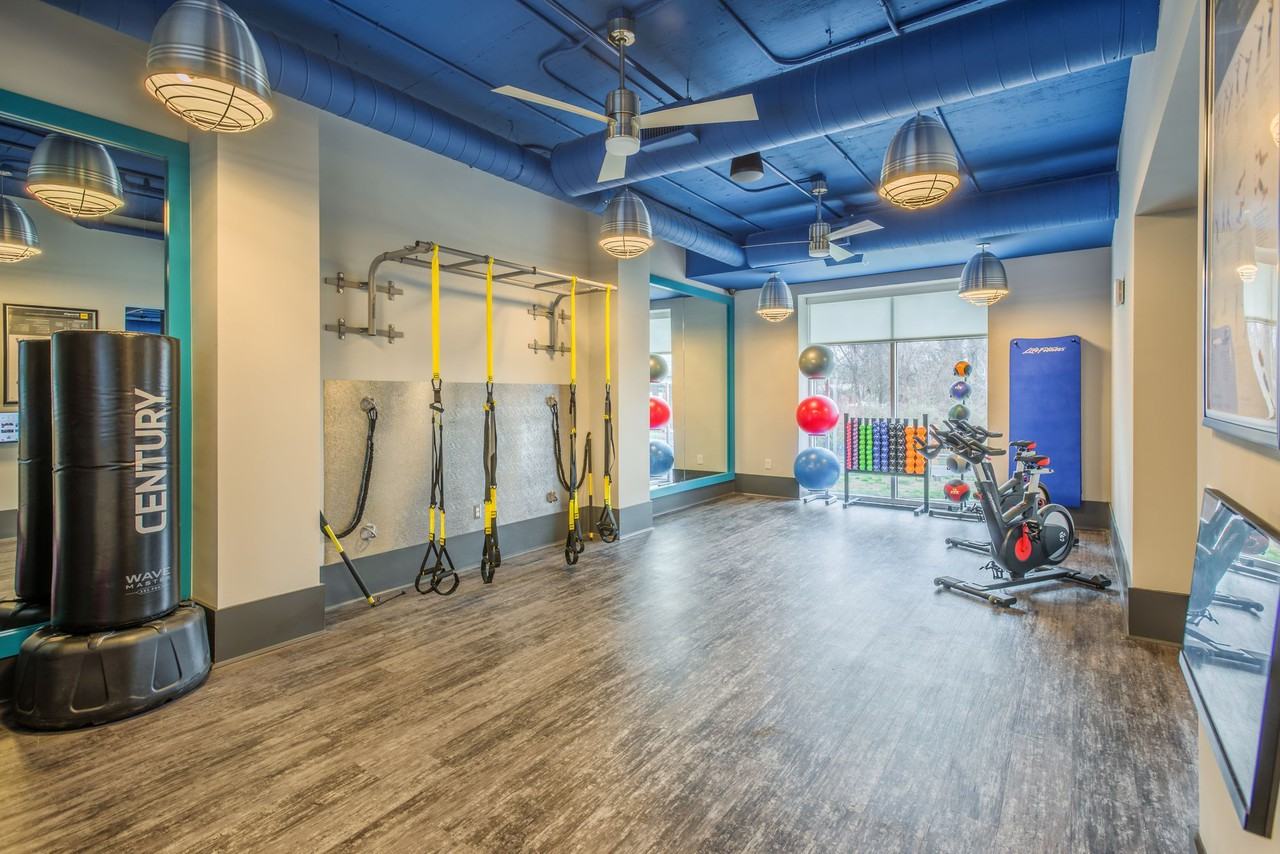 Cadence Music Factory Apartments 606 N. Carolina Music Factory Blvd