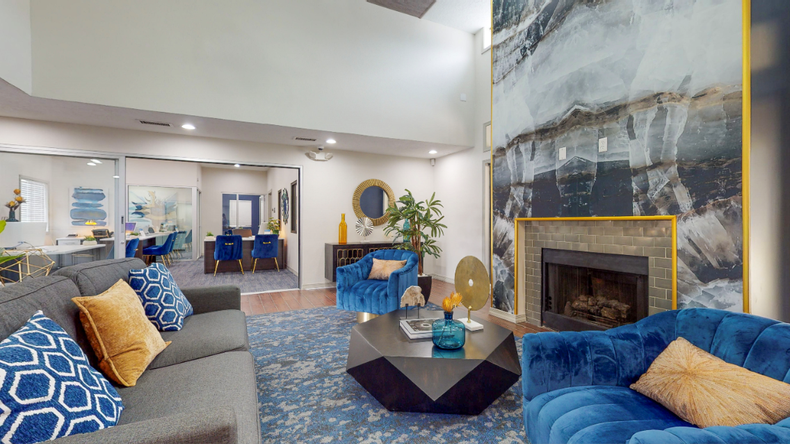 AYA ABQ - Photo 5 of 31