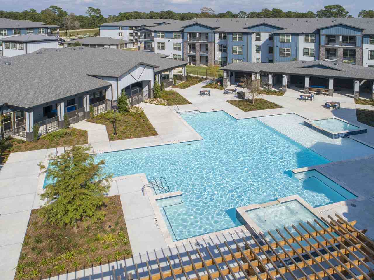 Ascend At Bridges - Photo 6 of 50