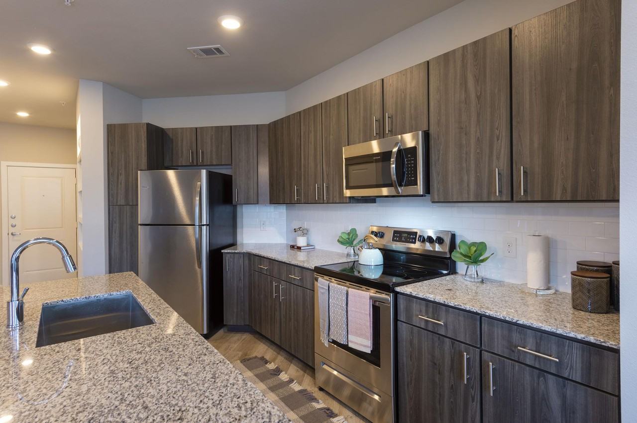 Ascend At Bridges - Photo 7 of 50