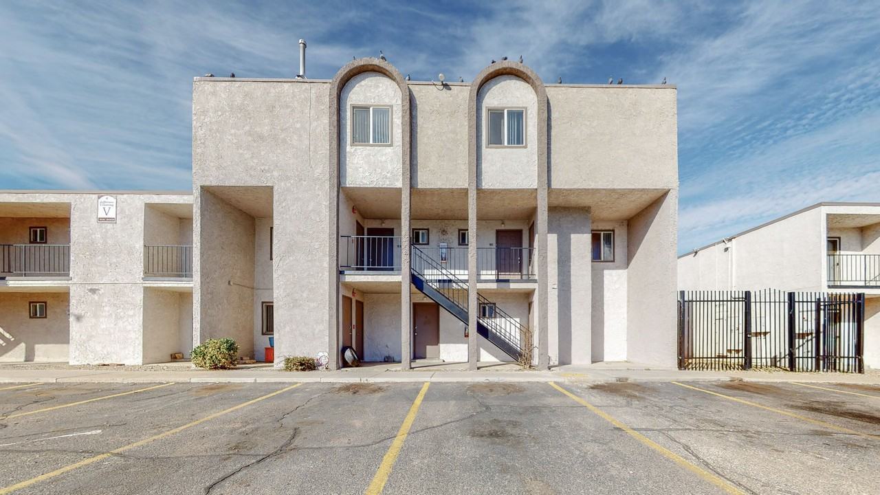 Mont44 4401 Montgomery Blvd Ne, Albuquerque, NM 87109 Apartment for