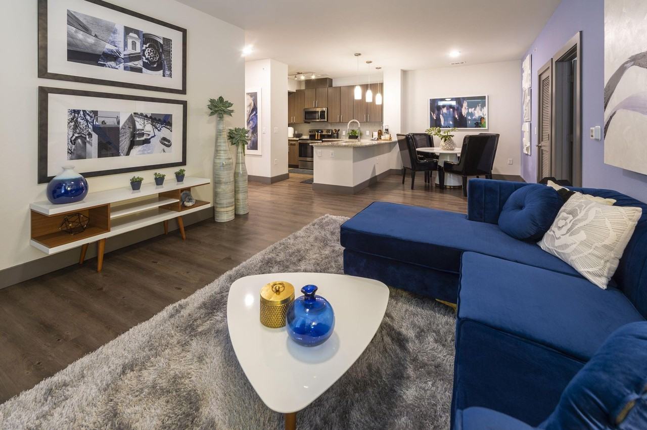 22Hundred - Photo 3 of 38