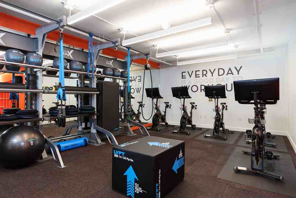 500 Folsom - Photo 7 of 127