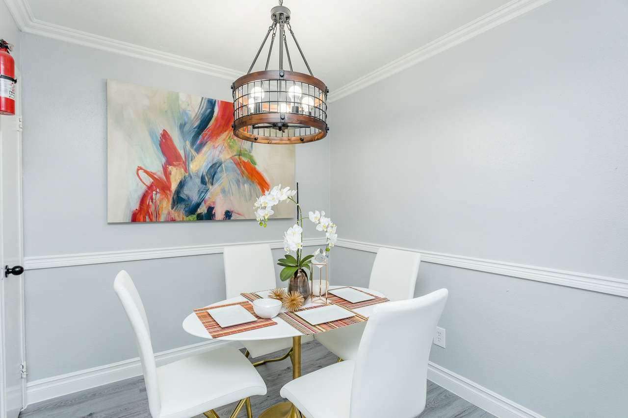 Villa Solano Apartments - 2501 Westridge St Houston TX | Zumper