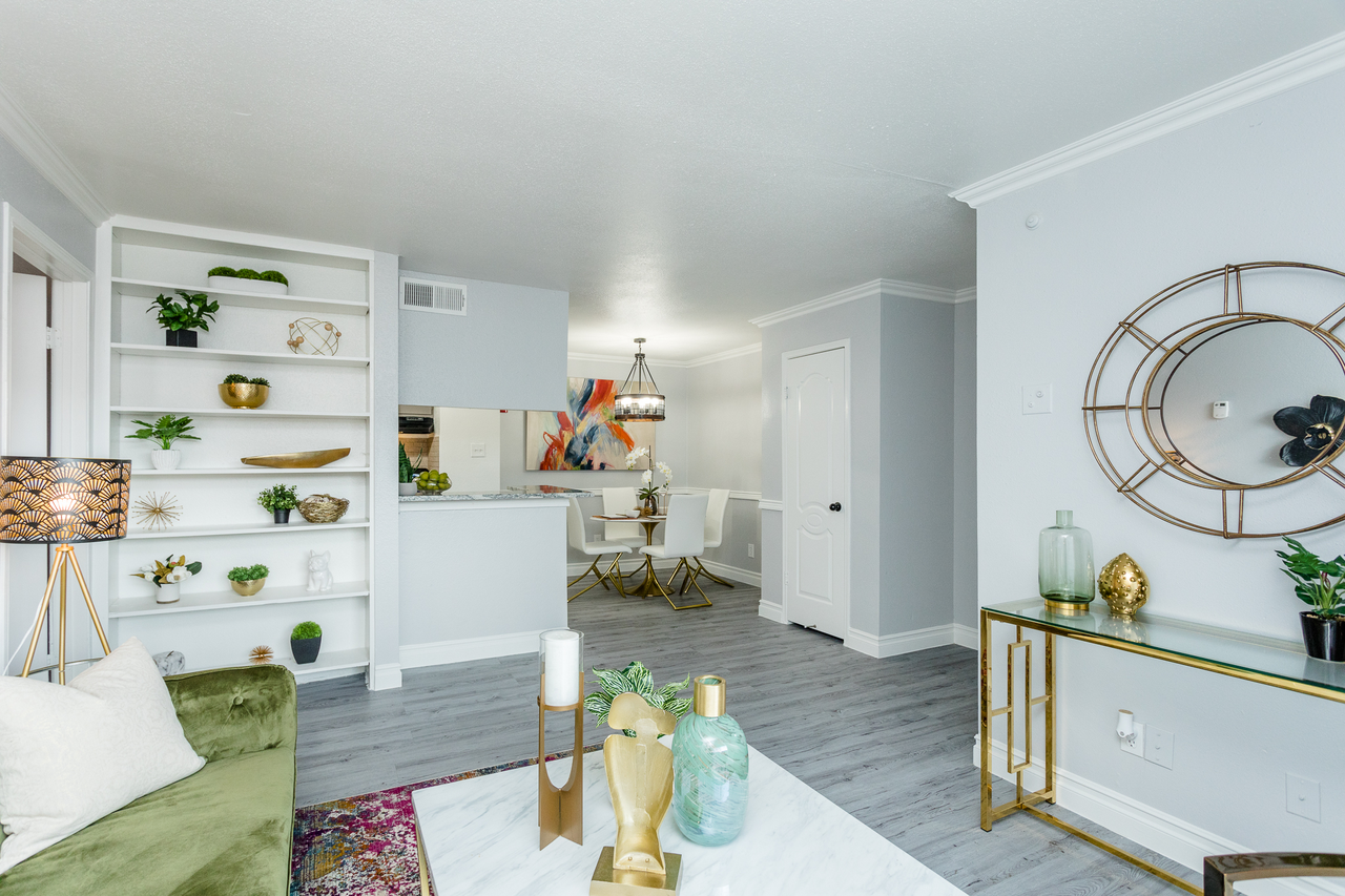 Villa Solano Apartments - Photo 2 of 19