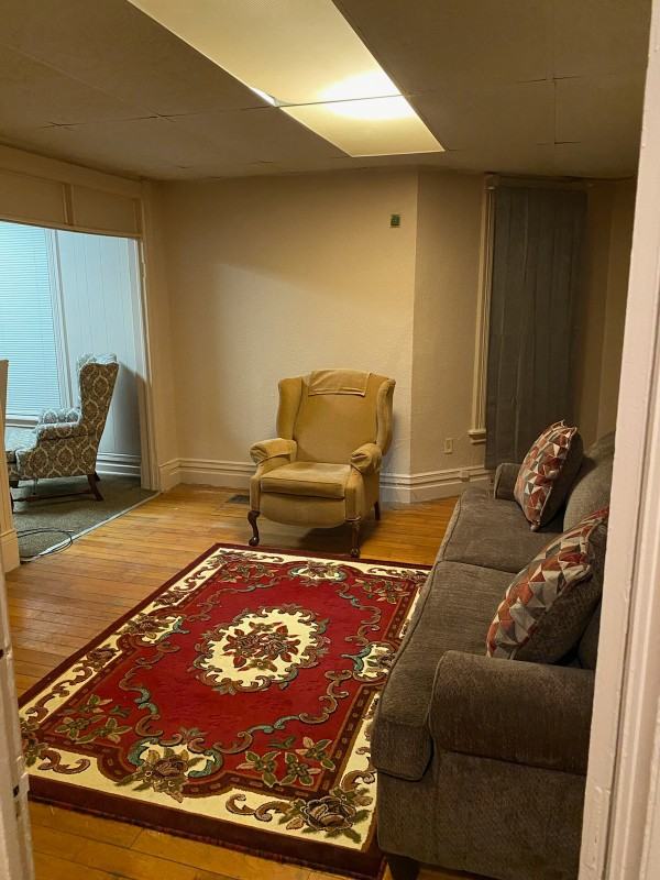 1508 E Michigan Ave - Photo 2 of 4