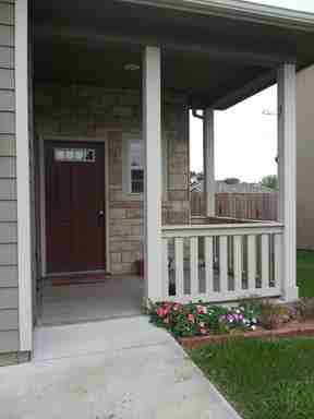 923 Oliver's Ct - Photo 2 of 33