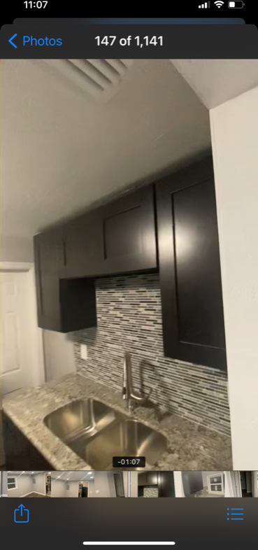 652 Ne Congress Ave - Photo 4 of 7