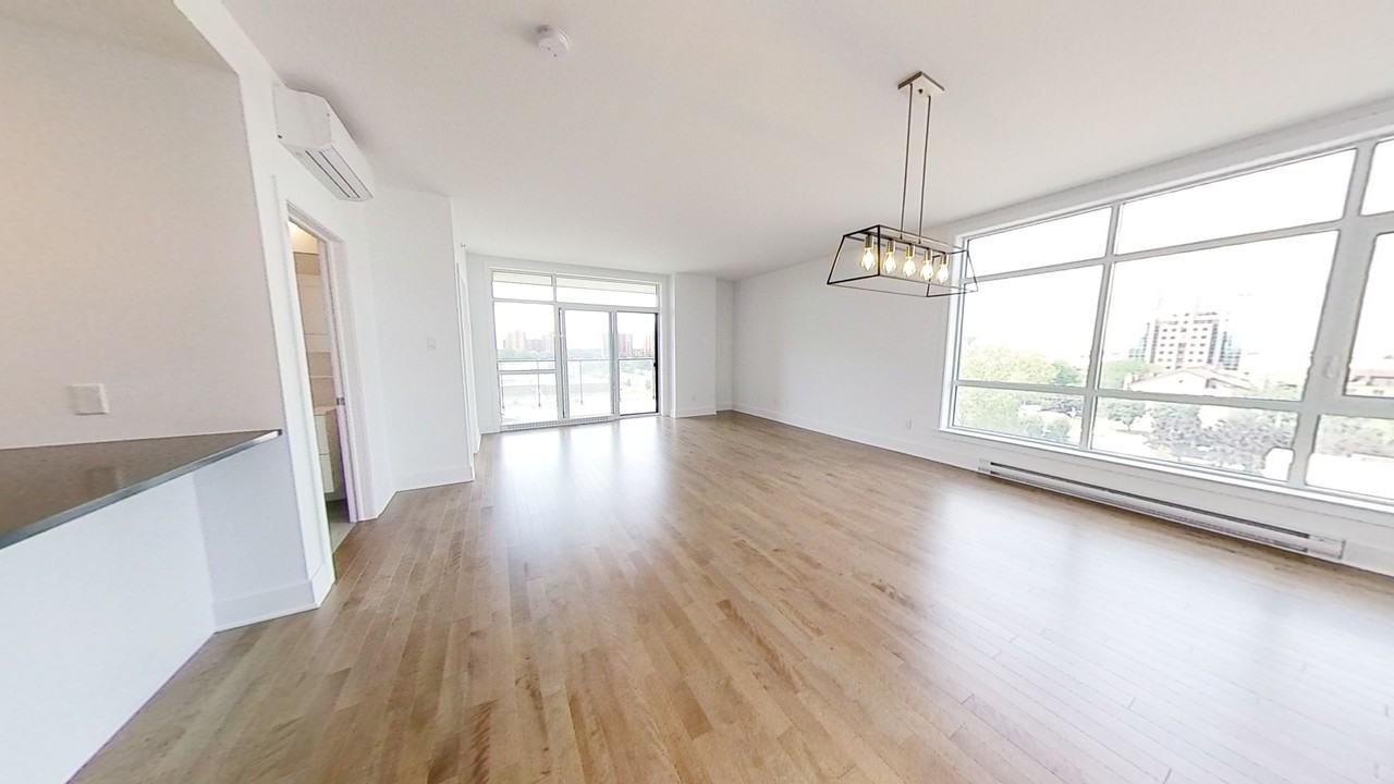 2855 ave du Cosmodome, Laval - Photo 2 of 12