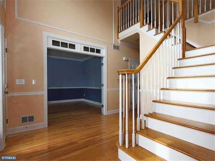 14 Long Way - Photo 3 of 25