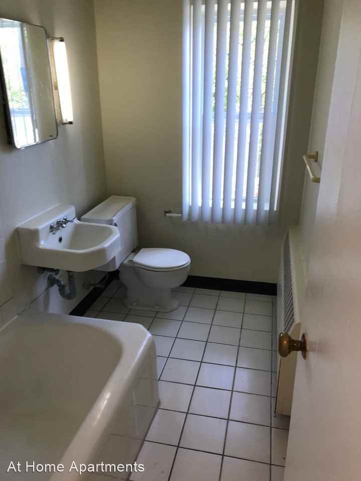 1289 GRAND AVE - Photo 2 of 6