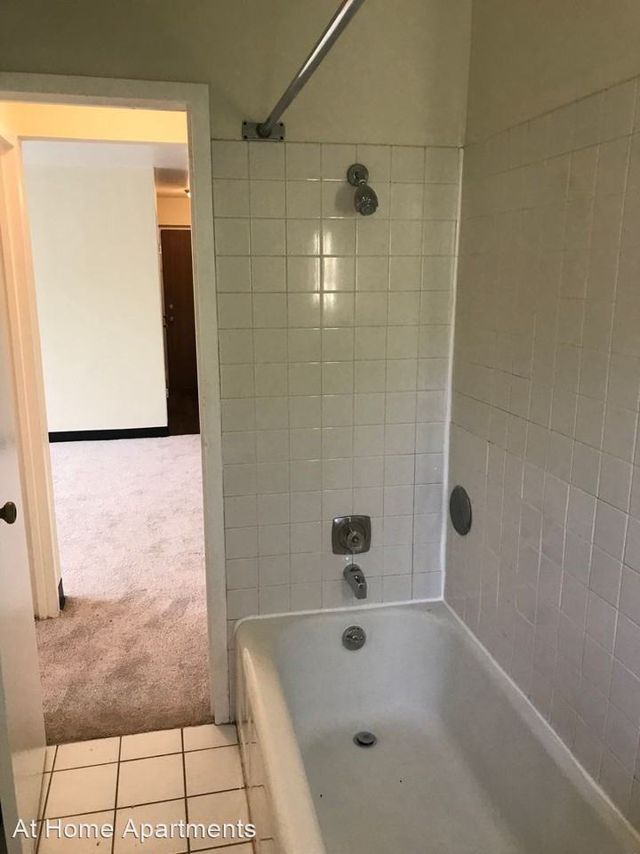 1289 GRAND AVE - Photo 3 of 6