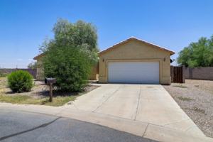 featured image of 201 W Palm Ct