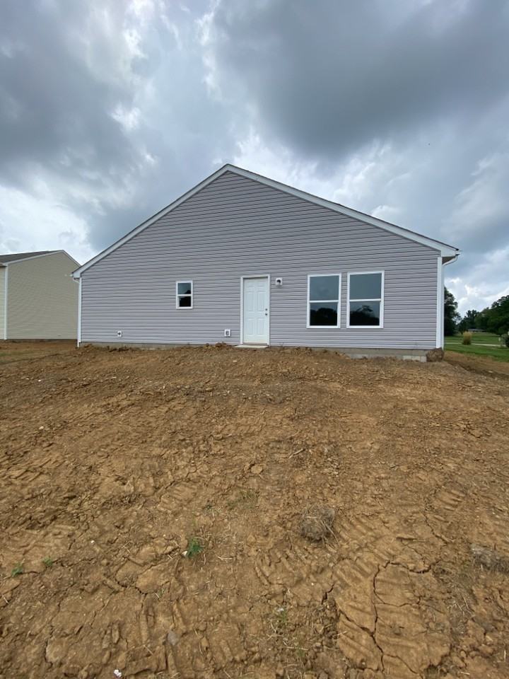 1138 Deer Trl - Photo 2 of 24