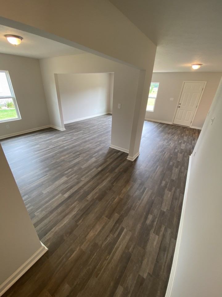 1138 Deer Trl - Photo 3 of 24