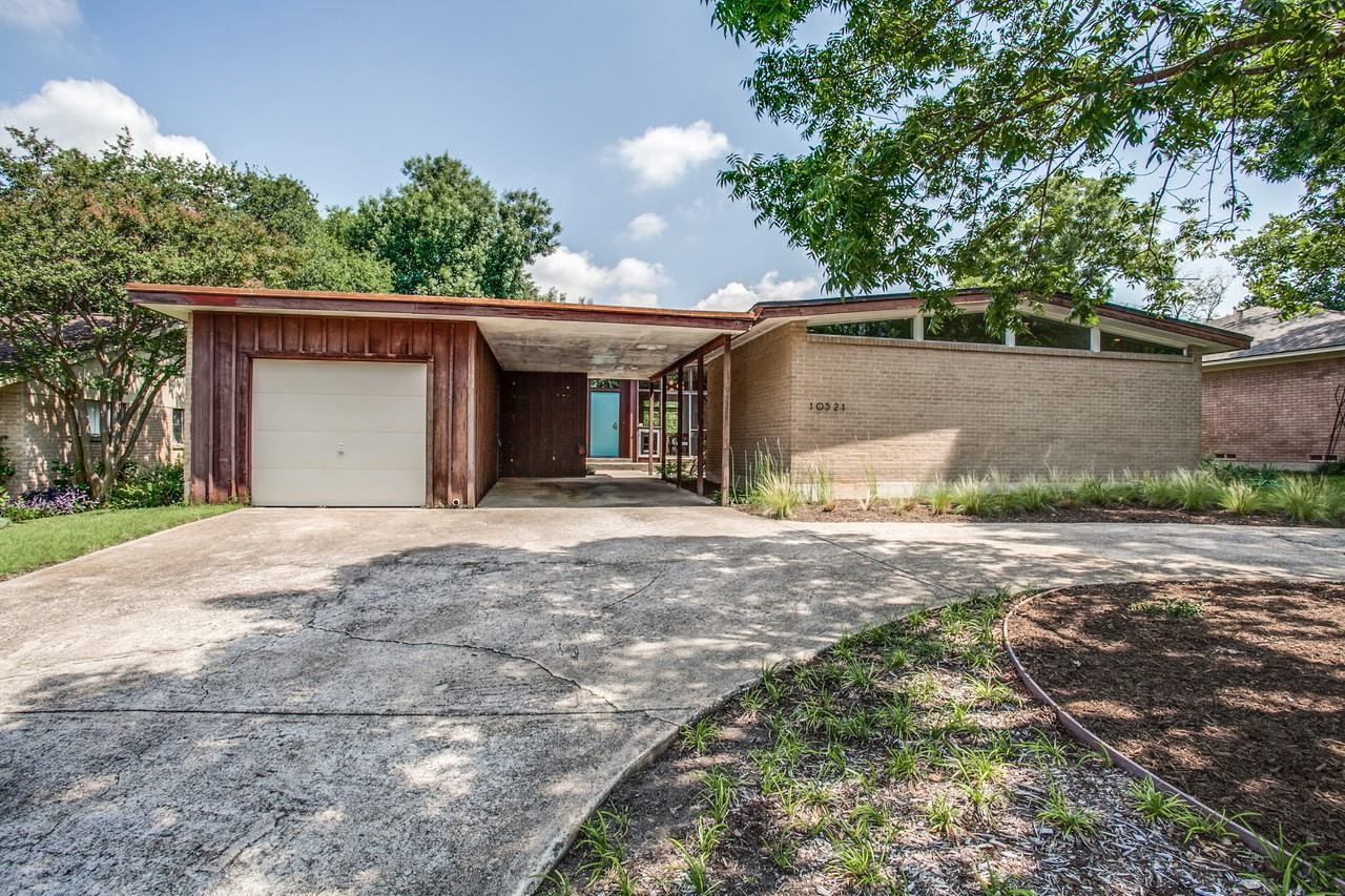 10521 Silverock Dr - Photo 3 of 24