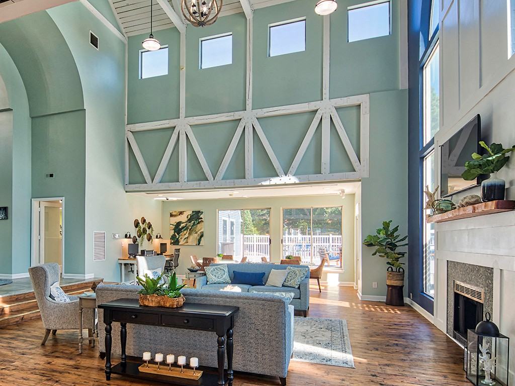 Watermans Crossing Apartments - Photo 4 of 33