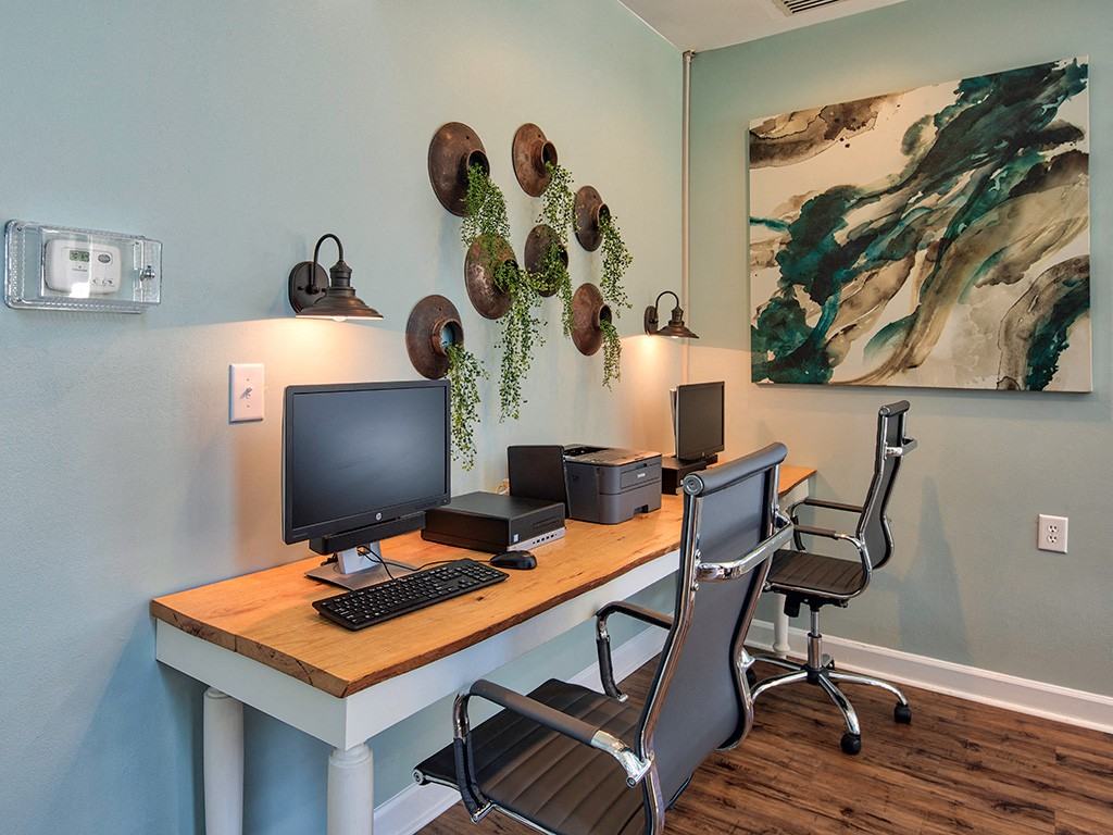 Watermans Crossing Apartments - Photo 6 of 33