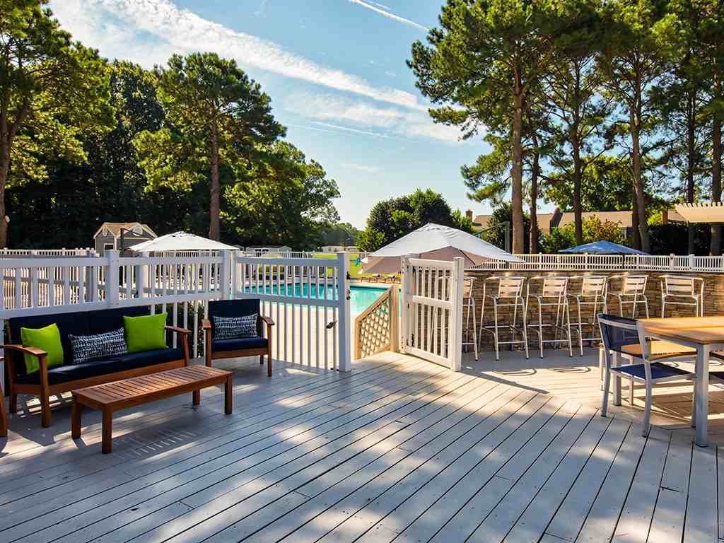 Watermans Crossing Apartments - Photo 7 of 33