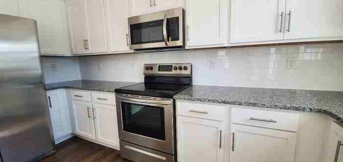 10422 Bradstreet Commons Way - Photo 3 of 23