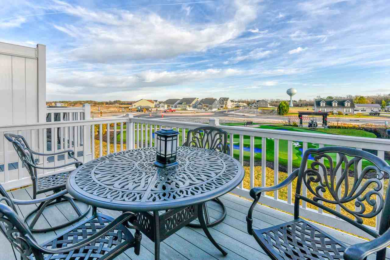 36015 Auburn Way - Photo 4 of 10