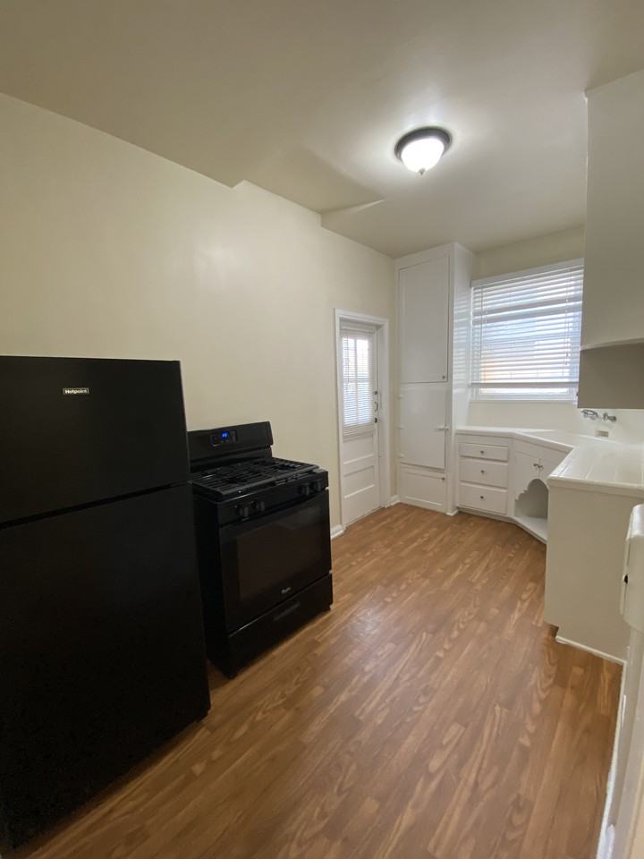 Harrington - Photo 2 of 19